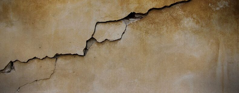 Fissures dans le logement : 